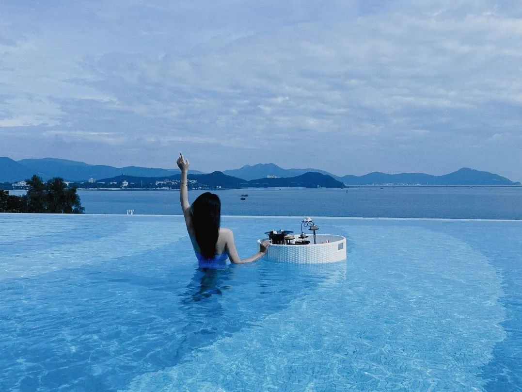 室外泳池 (8).jpg