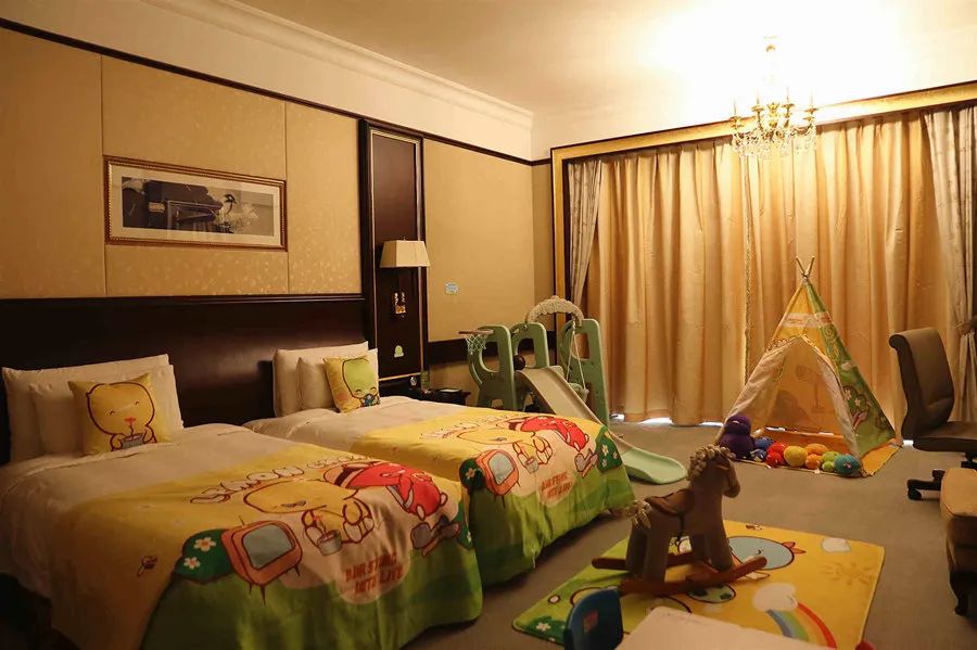 oYYBAF1mKC-AVqVyAAJgVJRpgko350 (1).jpg 图片