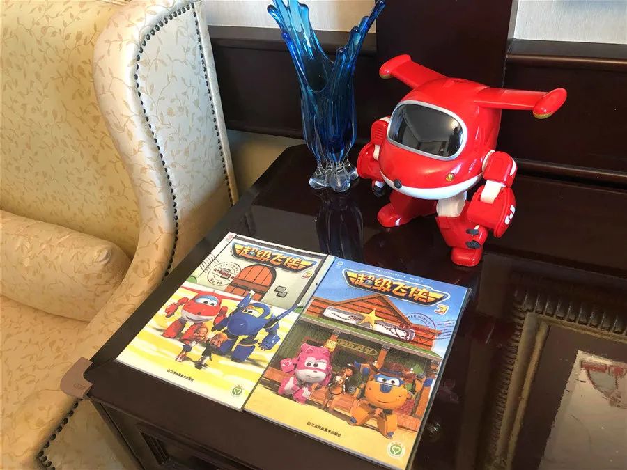 oYYBAF1mKDOAHS0eAALFgDK8URU913.jpg 图片