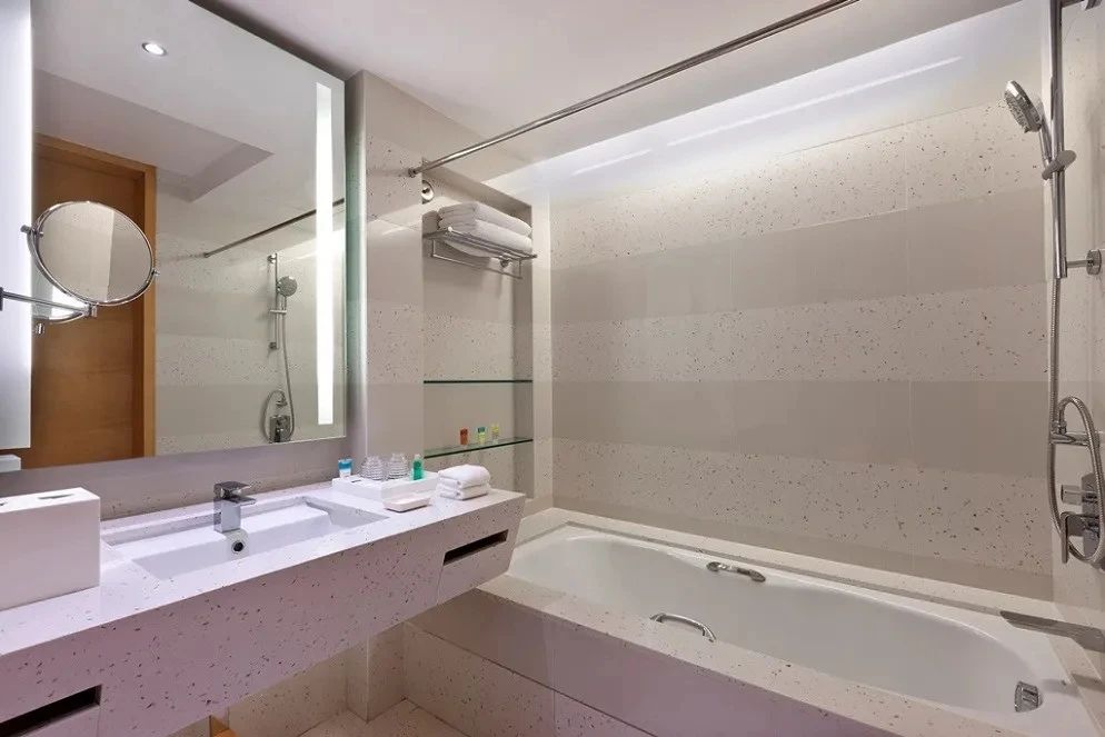 园景大床房 (2).jpg