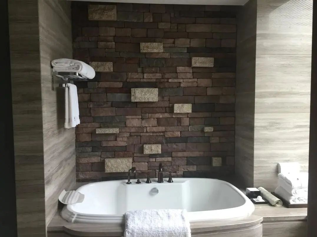 11 (1).jpg