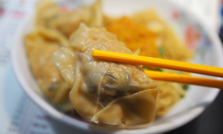 牛记咖喱美食 - 高尔夫1球1晚特惠套票-星际高球联盟精选旅游套餐