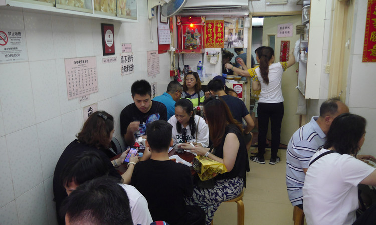 添发碗仔翅美食 - 海口观澜湖高尔夫球场预订-海南高尔夫旅游攻略推荐