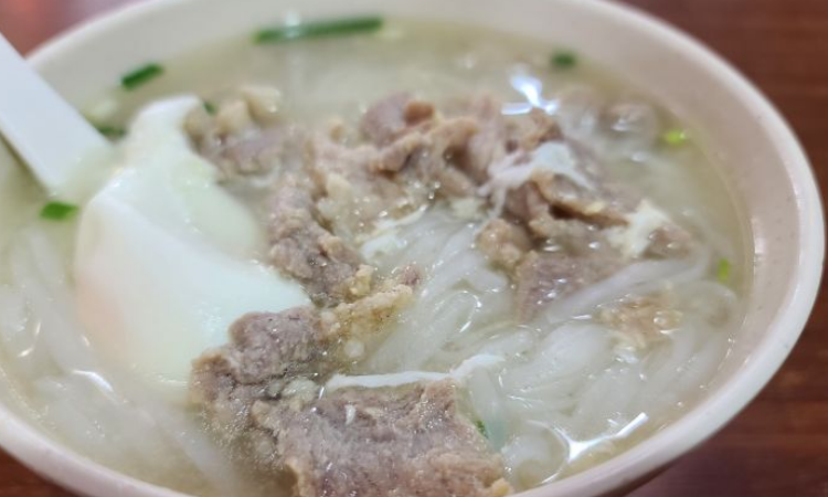 小高后安粉餐厅(解放四路店) - 全国335座高尔夫球场实时预订-高球爱好者一站式订场平台