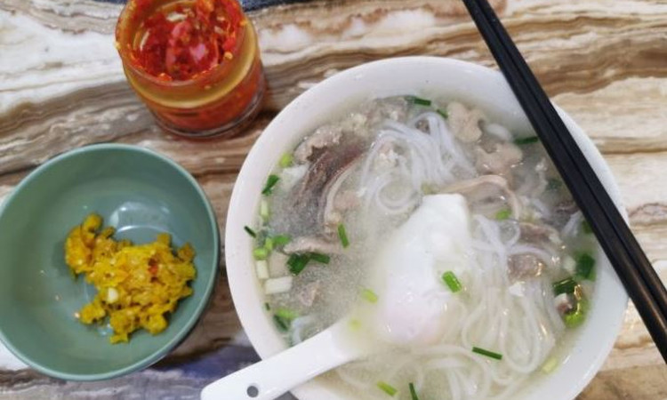 小高后安粉餐厅(解放四路店) - 海口观澜湖高尔夫球场预订-海南高尔夫旅游攻略推荐