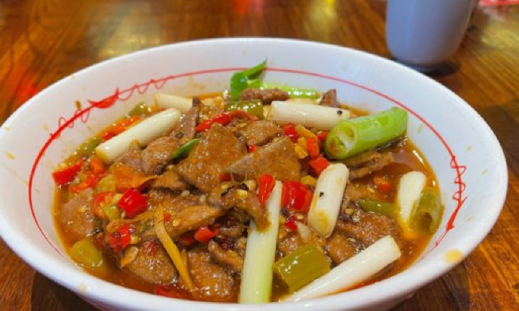 回水镇·江湖川菜(春熙路太古里店) - 深圳观澜湖高尔夫订场服务-广东专业高尔夫预订平台