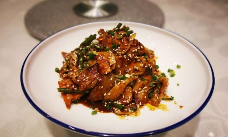 轩轩小院(宽巷子店) - 全国335座高尔夫球场实时预订-高球爱好者一站式订场平台