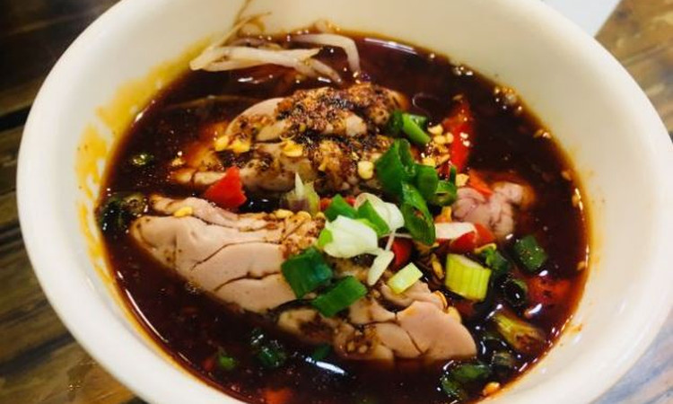 重庆森林钵钵鸡(川大店) - 星际高球联盟-中国精英人士高尔夫旅游度假实景
