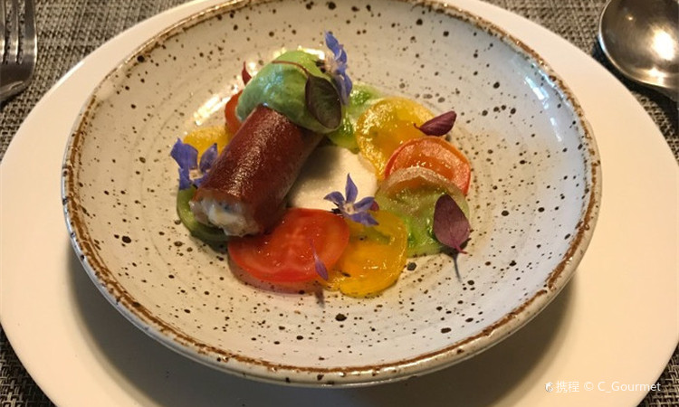 雏Chú MODERN CUISINE - 高尔夫1球1晚特惠套票-星际高球联盟精选旅游套餐