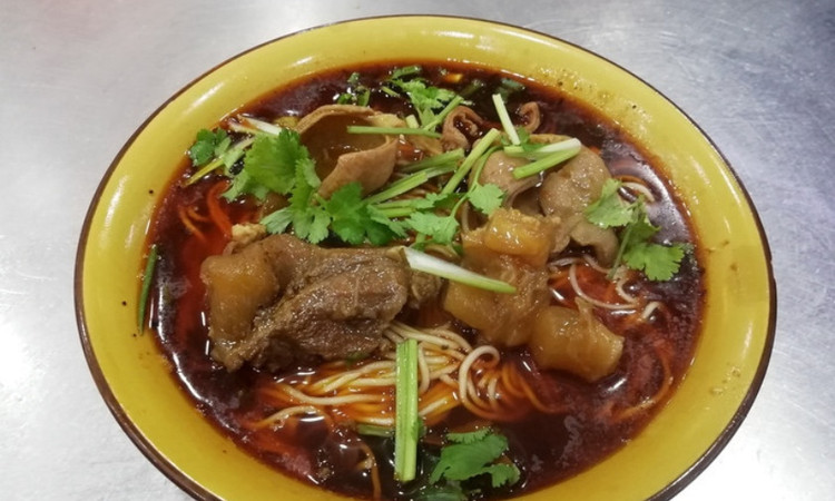 特味胖妹特色面庄(较场口总店) - 星际高球联盟-中国精英人士高尔夫旅游度假实景