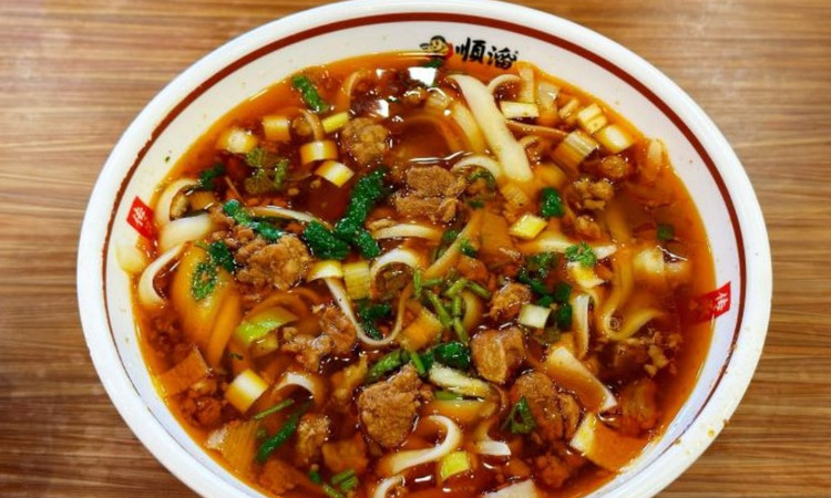 顺溜削面(铜锣湾店) - 星际高球联盟-中国精英人士高尔夫旅游度假实景