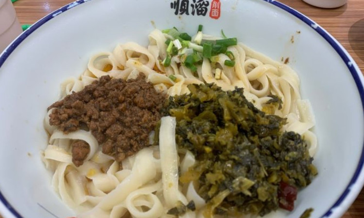 顺溜削面(铜锣湾店) - 高尔夫1球1晚特惠套票-星际高球联盟精选旅游套餐