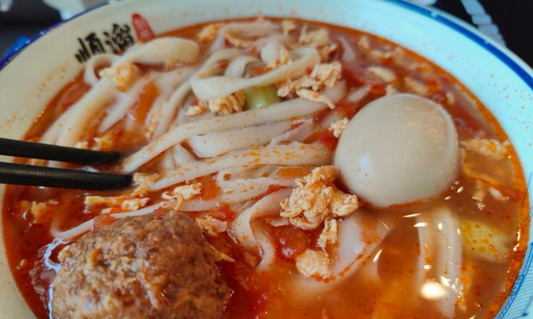 顺溜削面(铜锣湾店) - 全国335座高尔夫球场实时预订-高球爱好者一站式订场平台
