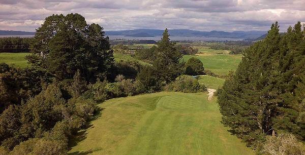 湖景高尔夫乡村俱乐部