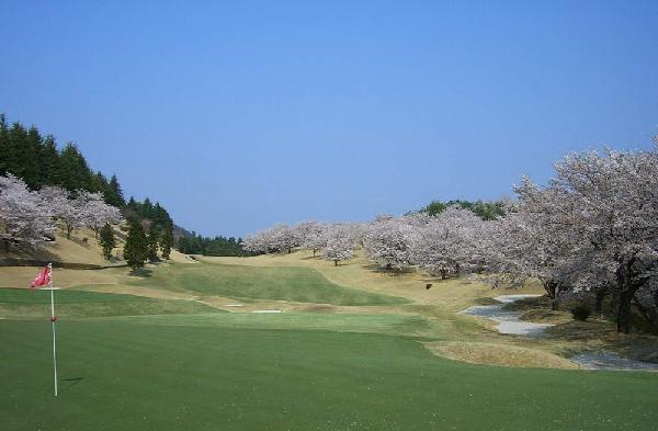 东松苑高尔夫俱乐部