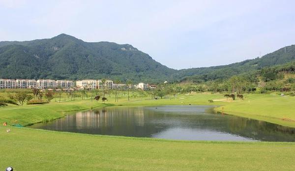 灵光高尔夫俱乐部