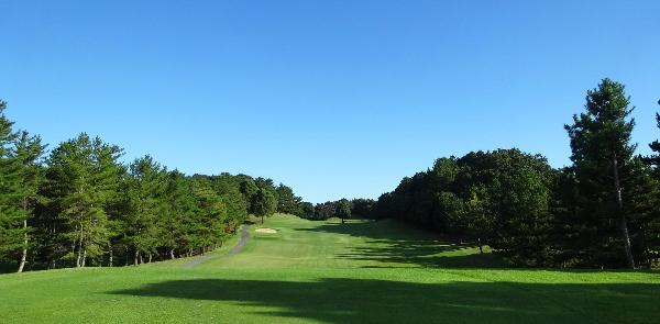 玉名乡村俱乐部 - 阳江保利银滩高尔夫套票-海滨高尔夫旅游1球1晚套餐