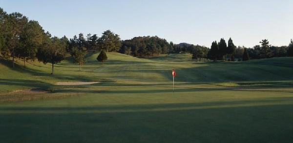 玉名乡村俱乐部 - 全国335座高尔夫球场实时预订-高球爱好者一站式订场平台