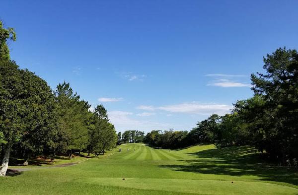 葵乡村俱乐部 - 阳江保利银滩高尔夫套票-海滨高尔夫旅游1球1晚套餐