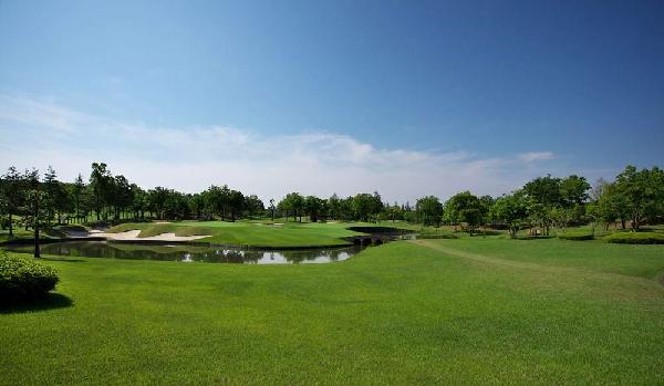 鸠山乡村俱乐部 - 高尔夫1球1晚特惠套票-星际高球联盟精选旅游套餐