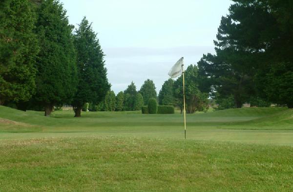 因沃卡格尔高尔夫俱乐部 - 高尔夫1球1晚特惠套票-星际高球联盟精选旅游套餐