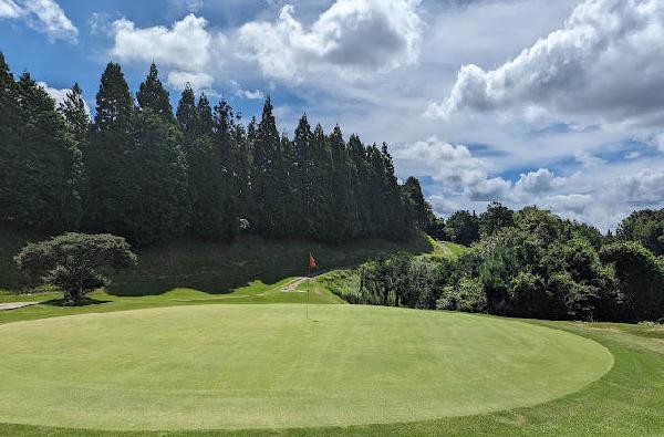 冈崎高原乡村俱乐部 - 全国335座高尔夫球场实时预订-高球爱好者一站式订场平台