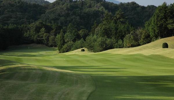 秋叶高尔夫俱乐部 - 高尔夫1球1晚特惠套票-星际高球联盟精选旅游套餐