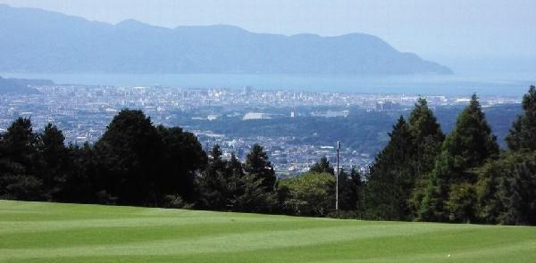 小田原高尔夫俱乐部日动御殿场球场 - 全国335座高尔夫球场实时预订-高球爱好者一站式订场平台