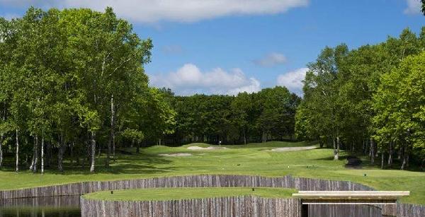 北海道惠庭乡村俱乐部 - 海口观澜湖高尔夫球场预订-海南高尔夫旅游攻略推荐