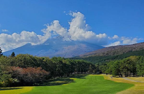 强罗花坛富士高尔夫(原富士笼坂36)