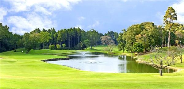 诺维拉高尔夫俱乐部金谷乡球场