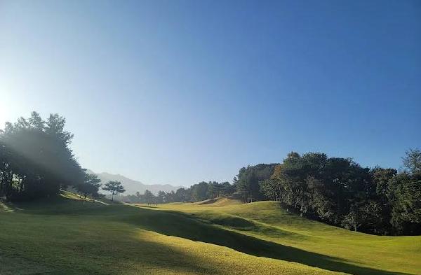 帕克谷高尔夫球场 - 全国335座高尔夫球场实时预订-高球爱好者一站式订场平台