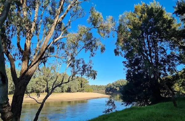 科罗瓦高尔夫俱乐部 - 深圳观澜湖高尔夫订场服务-广东专业高尔夫预订平台