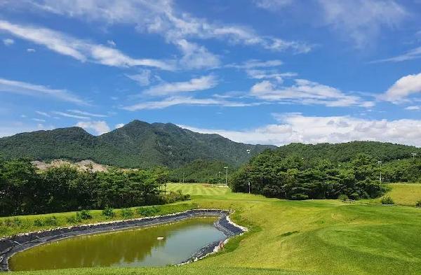 东港姐妹乡村俱乐部 - 全国335座高尔夫球场实时预订-高球爱好者一站式订场平台