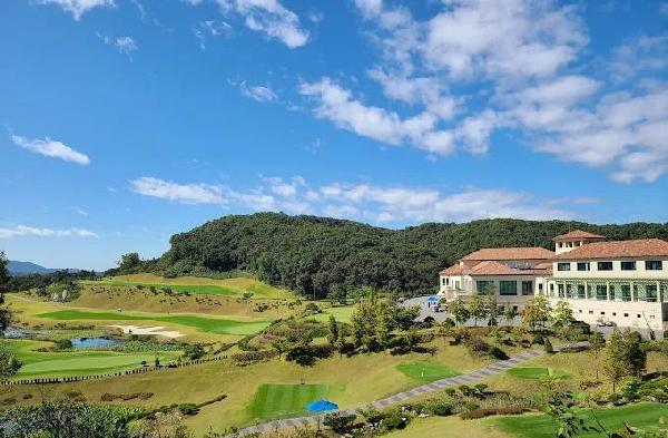 杰尤罗乡村俱乐部 - 深圳观澜湖高尔夫订场服务-广东专业高尔夫预订平台