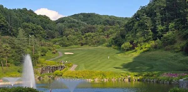 洛德山高尔夫度假村 - undefined