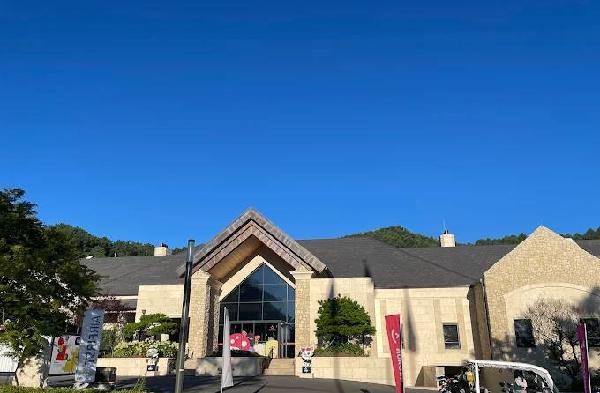 奥罗拉高尔夫度假村 - 深圳观澜湖高尔夫订场服务-广东专业高尔夫预订平台