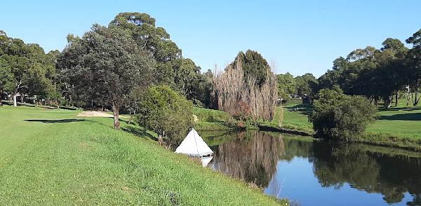 贝克斯利高尔夫俱乐部 - 阳江保利银滩高尔夫套票-海滨高尔夫旅游1球1晚套餐