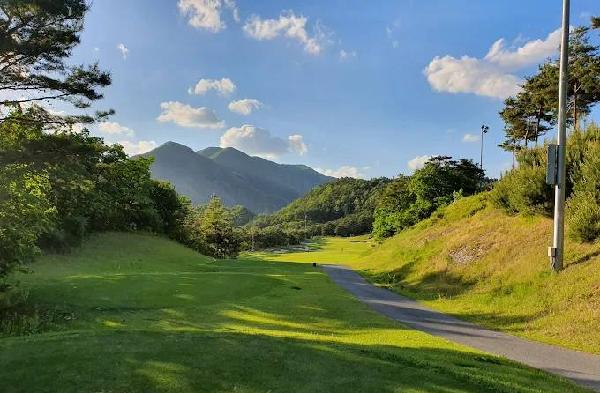 东港姐妹乡村俱乐部 - 高尔夫1球1晚特惠套票-星际高球联盟精选旅游套餐