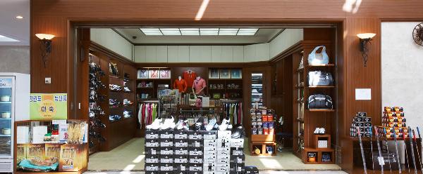 雪岳太阳谷乡村俱乐部 - 深圳观澜湖高尔夫订场服务-广东专业高尔夫预订平台