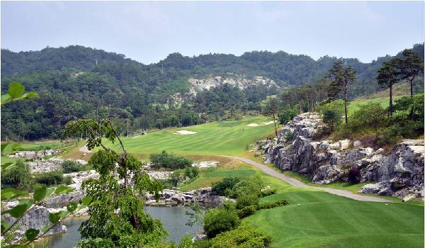 国王岩乡村俱乐部 - 深圳观澜湖高尔夫订场服务-广东专业高尔夫预订平台