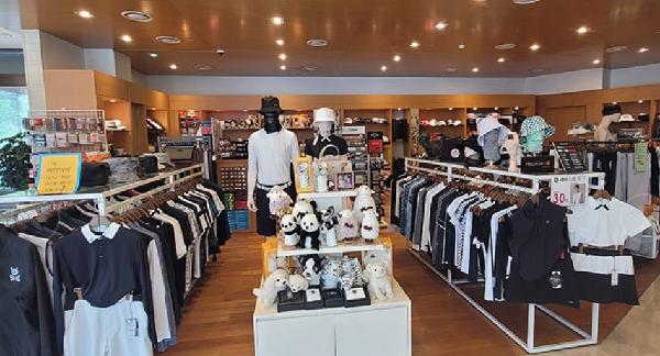 洛德山高尔夫度假村 - 全国335座高尔夫球场实时预订-高球爱好者一站式订场平台