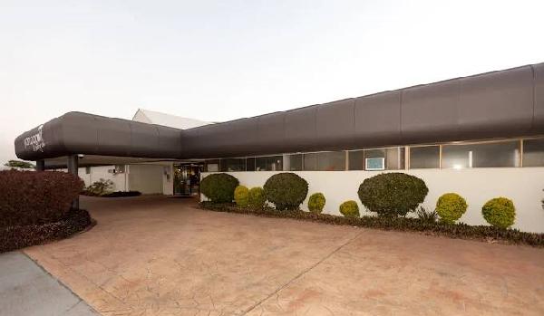 扬巴高尔夫乡村俱乐部 - 阳江保利银滩高尔夫套票-海滨高尔夫旅游1球1晚套餐