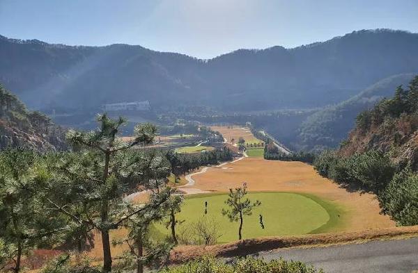 领袖乡村俱乐部 - 高尔夫1球1晚特惠套票-星际高球联盟精选旅游套餐
