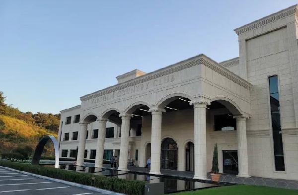 咸平维希尔乡村俱乐部 - 阳江保利银滩高尔夫套票-海滨高尔夫旅游1球1晚套餐