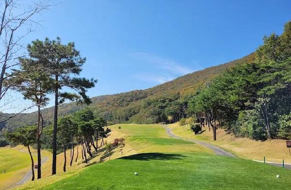 梁山乡村俱乐部 - undefined