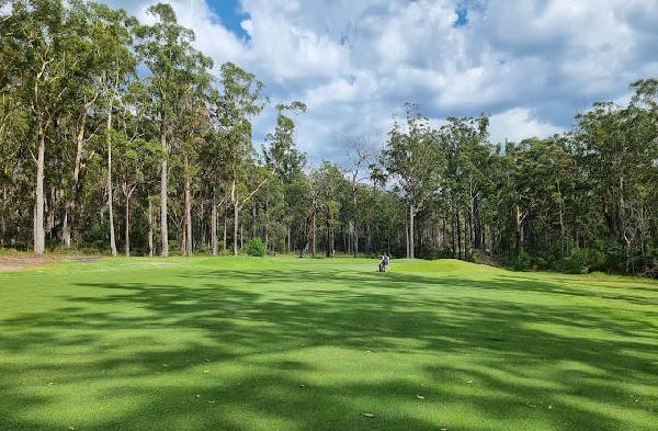 帕姆布拉梅林布拉高尔夫俱乐部 - 全国335座高尔夫球场实时预订-高球爱好者一站式订场平台