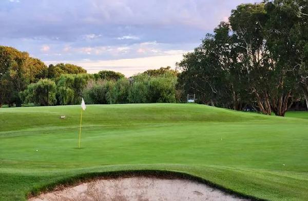 伍拉赫拉高尔夫俱乐部 - 全国335座高尔夫球场实时预订-高球爱好者一站式订场平台