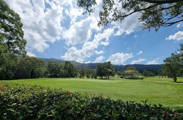 拉塞尔谷高尔夫俱乐部 - 全国335座高尔夫球场实时预订-高球爱好者一站式订场平台