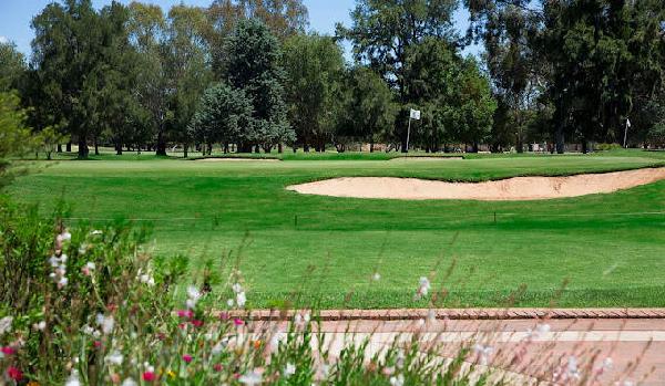 豪朗高尔夫度假村 - 全国335座高尔夫球场实时预订-高球爱好者一站式订场平台